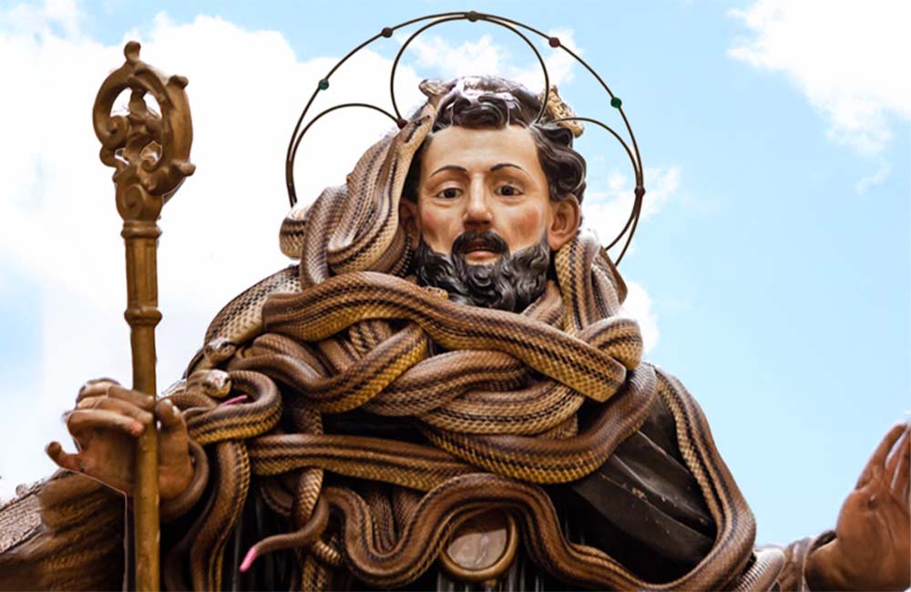 La processione dei Serpari
